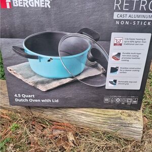 Bergner Blue Dutch Oven with Lid